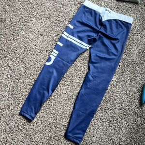 AIM workout leggings